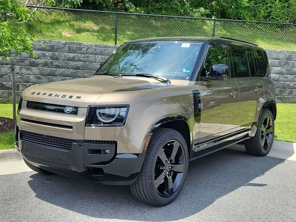 2026 Land Rover Defender 110