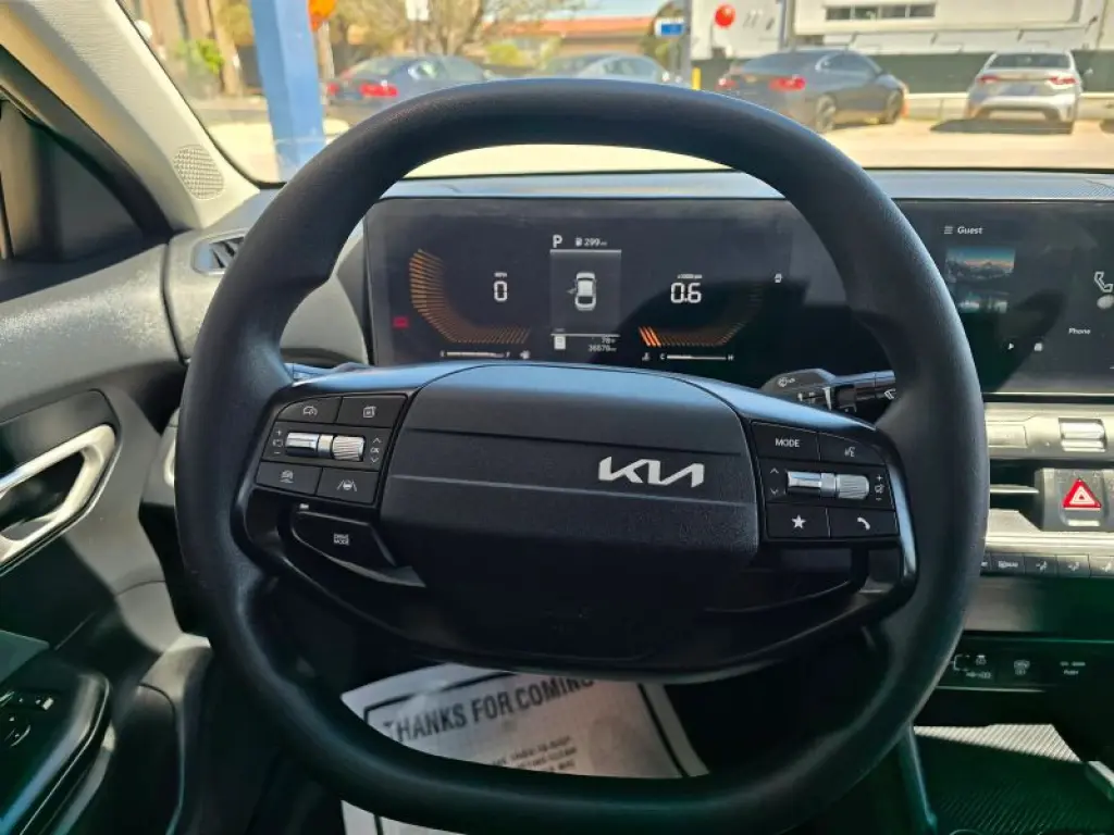 2025 Kia K4