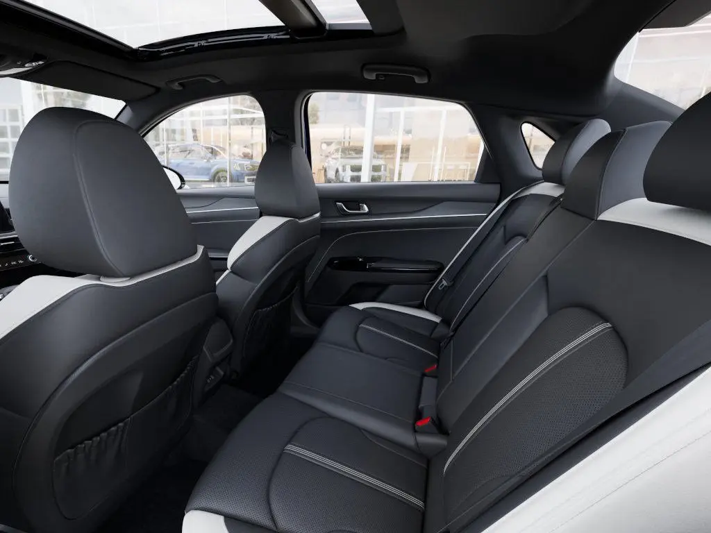 2026 Kia K5