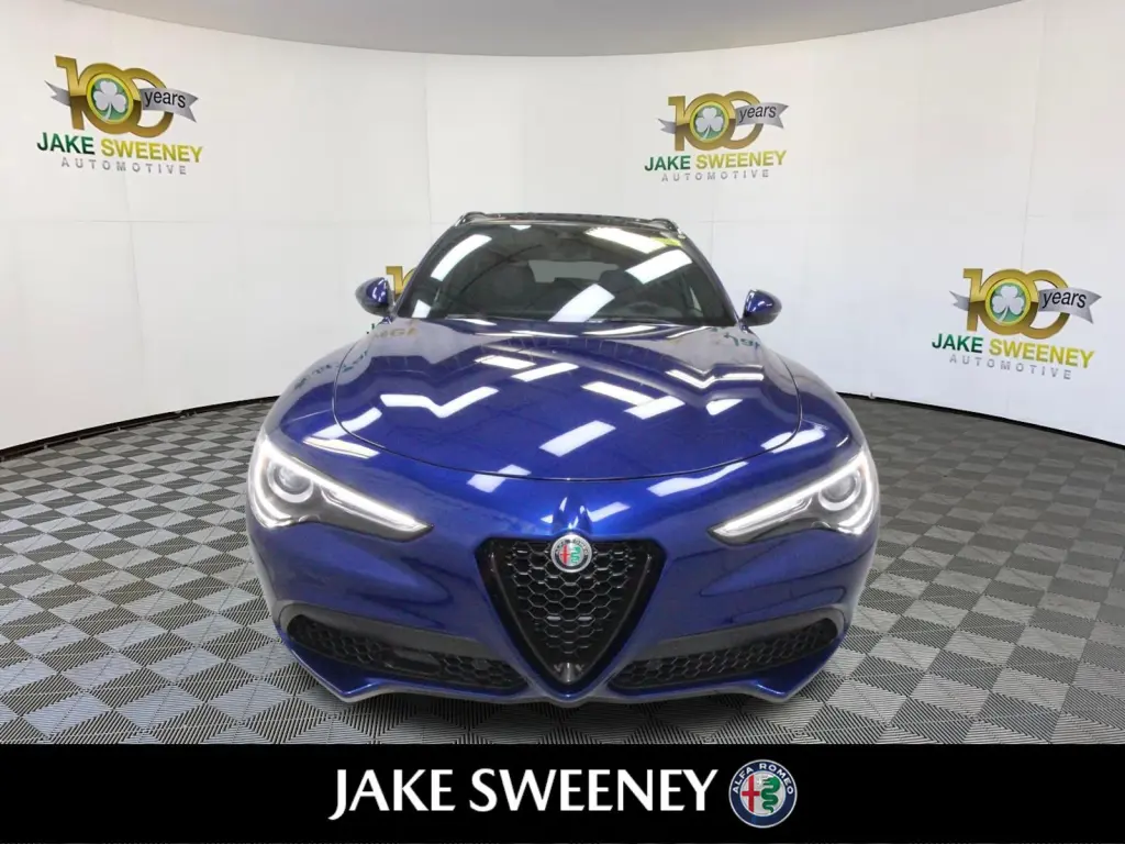 2022 Alfa Romeo Stelvio