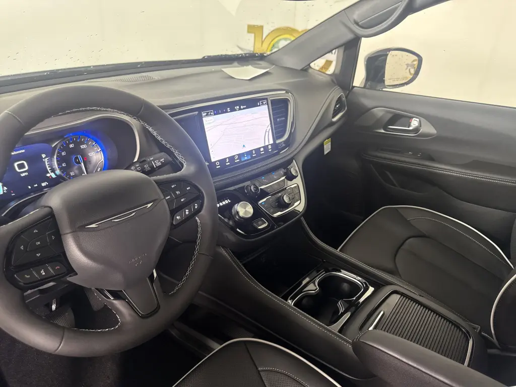 2027 Chrysler Pacifica