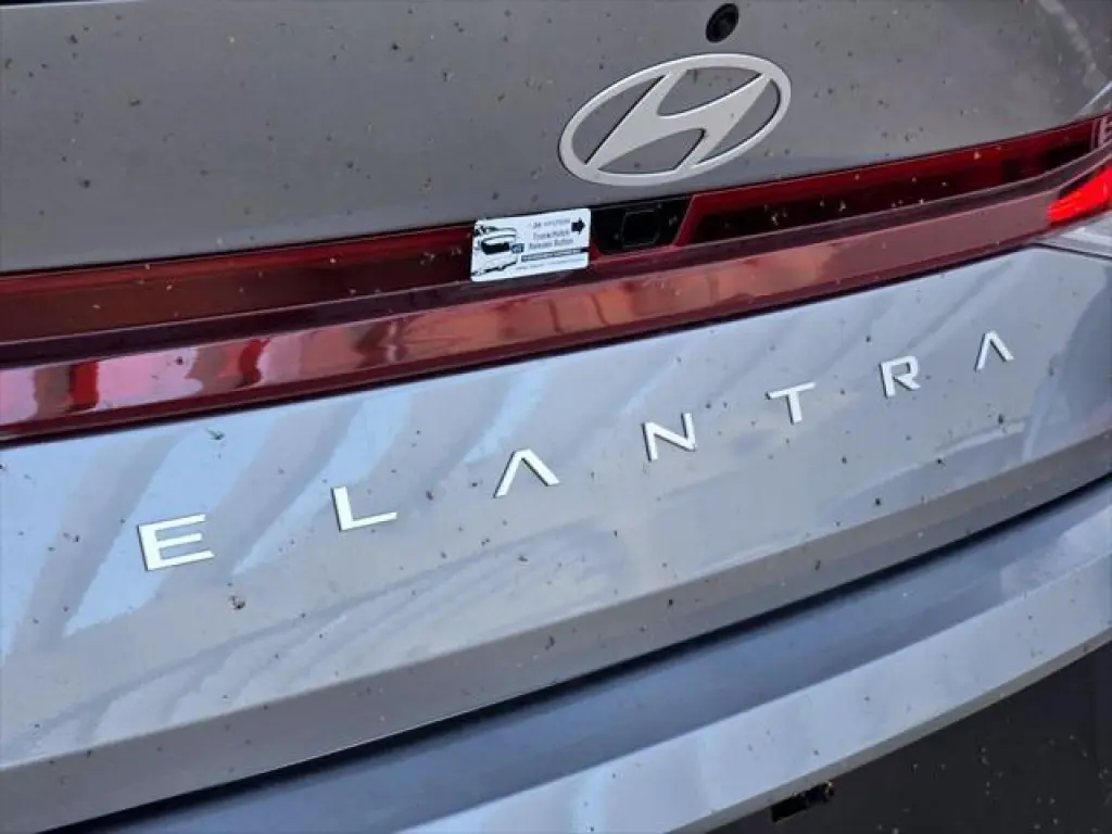 Hyundai ELANTRA 2026 SEL Sport 4dr Sedan