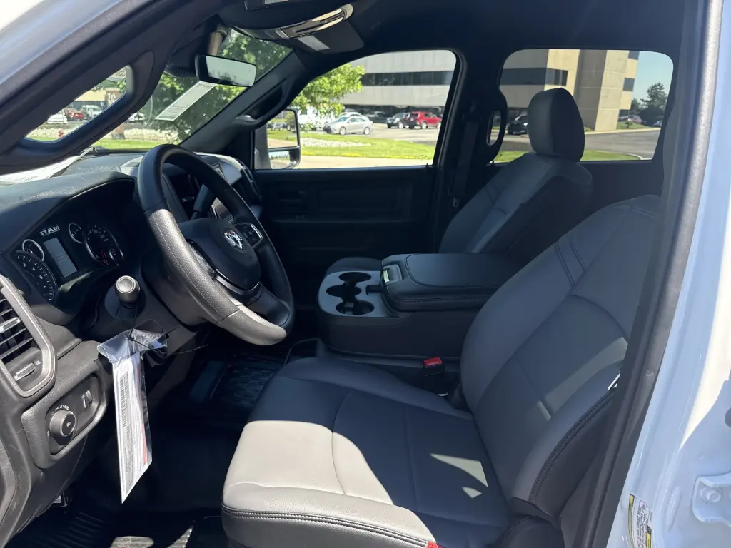 2026 Ram 3500 Chassis Cab