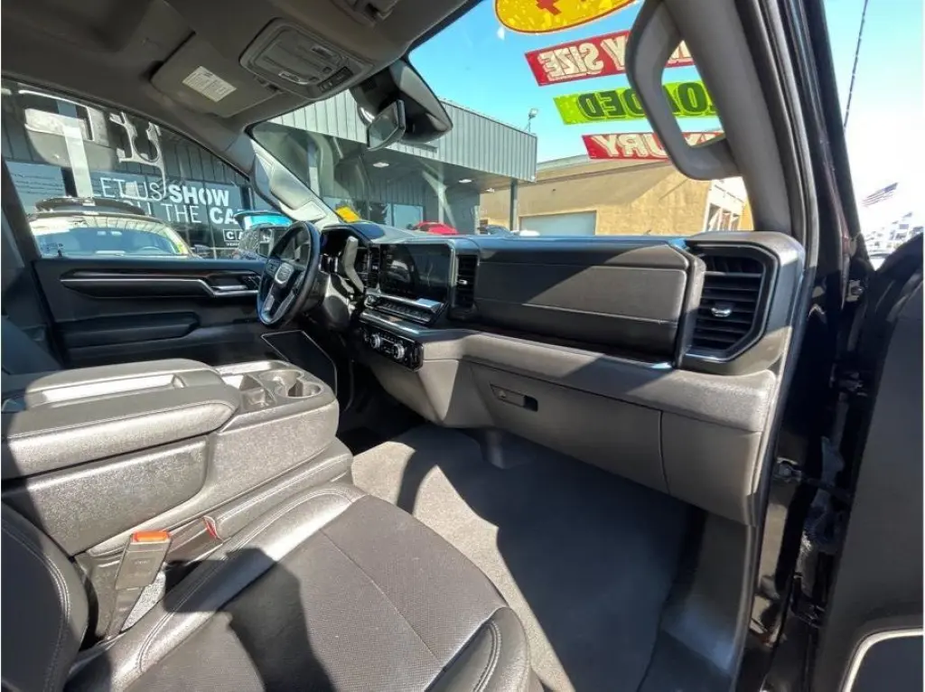 2024 GMC Sierra 1500