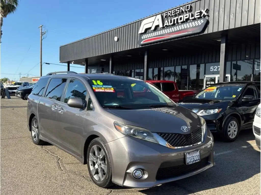 2016 Toyota Sienna
