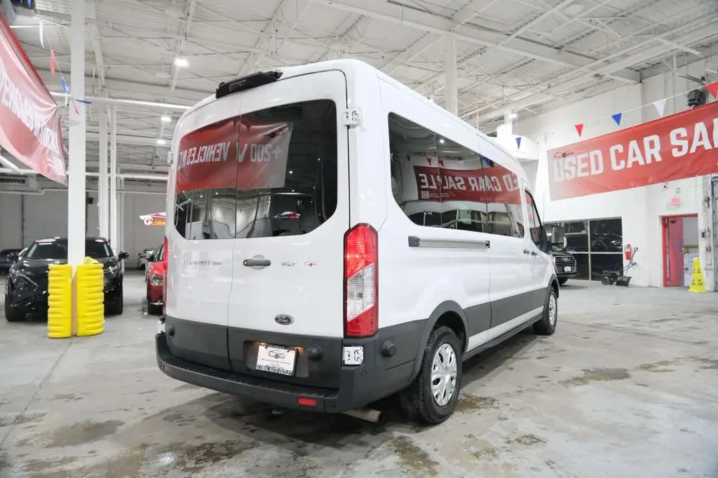 2024 Ford Transit-350