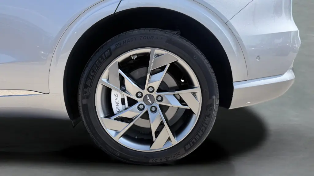 2023 Genesis Electrified GV70