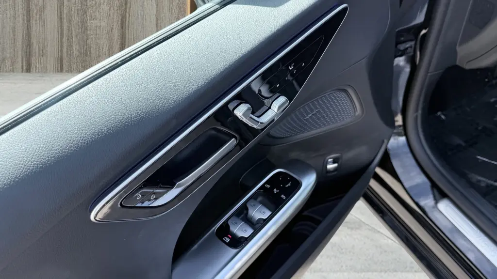 2025 Mercedes-Benz C-Class