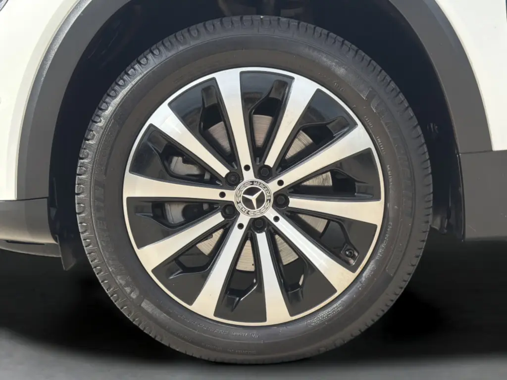 2021 Mercedes-Benz GLB 250