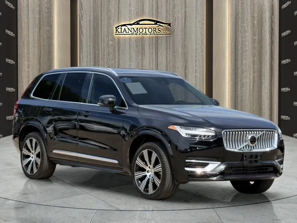 2025 Volvo XC90 plug-in hybrid