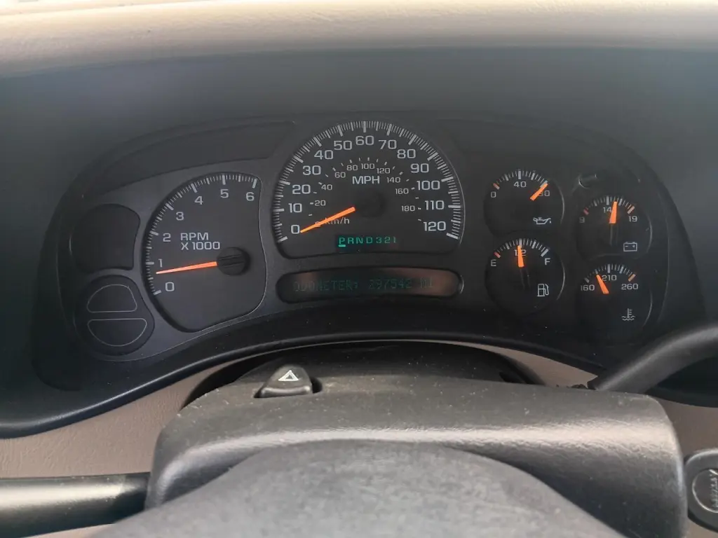 2004 Chevrolet Suburban