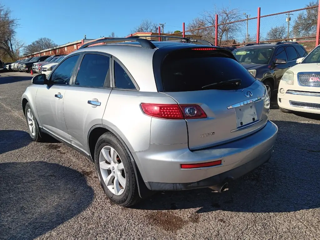 2004 Infiniti FX