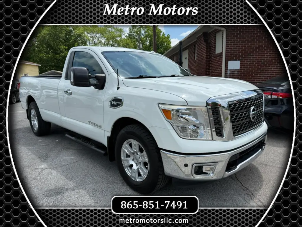 2017 Nissan Titan