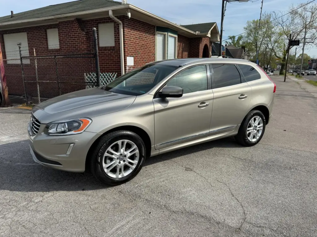 2016 Volvo XC60