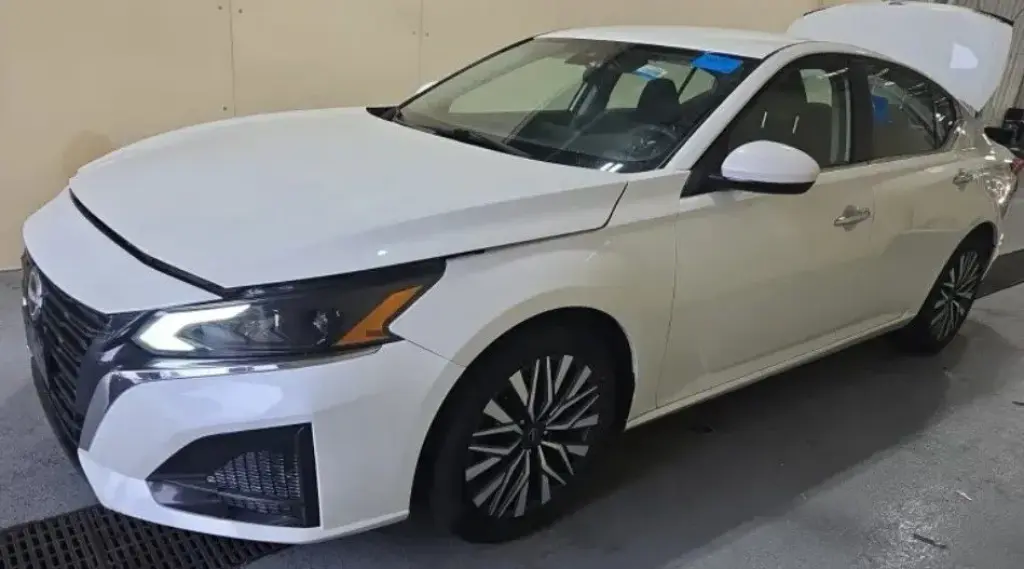 2023 Nissan Altima