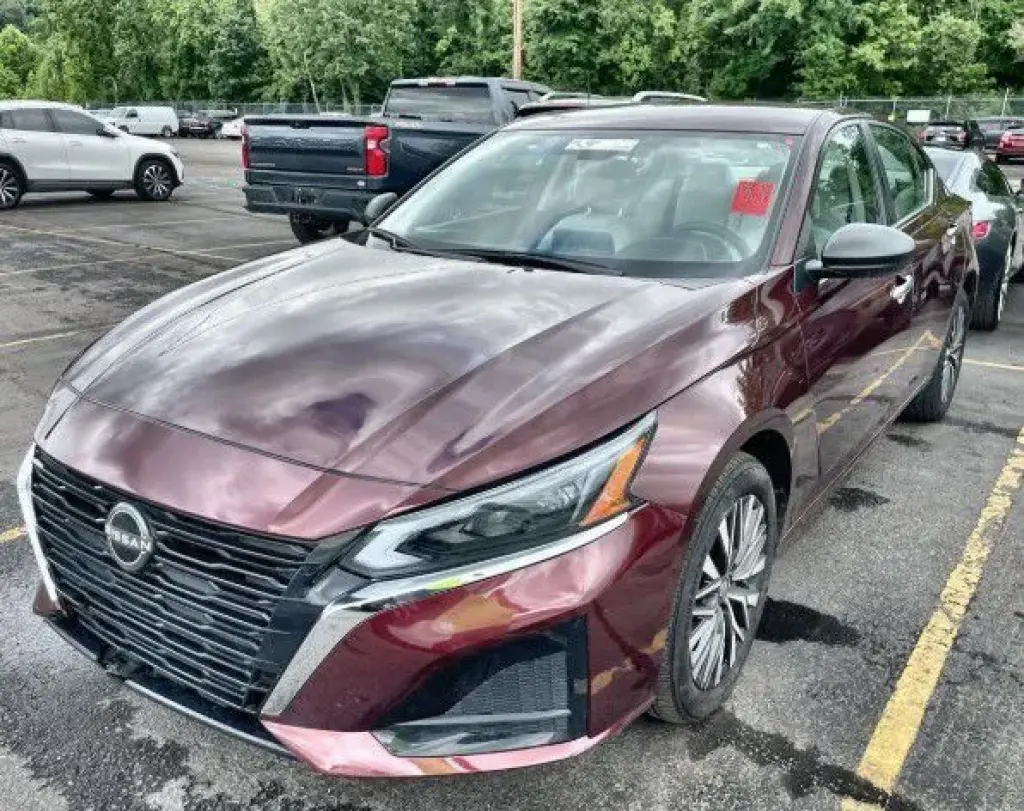 2024 Nissan Altima