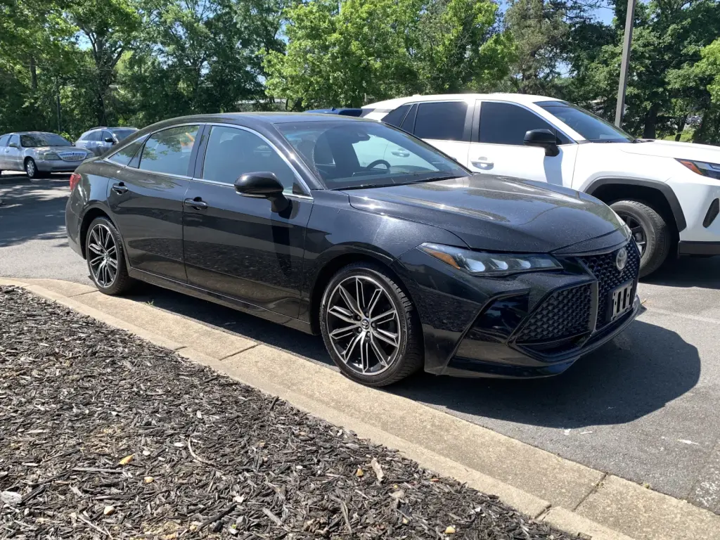 2020 Toyota Avalon XSE
