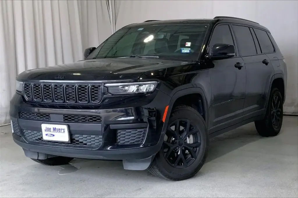 Jeep Grand Cherokee L 2024 4x2 Laredo 4dr SUV
