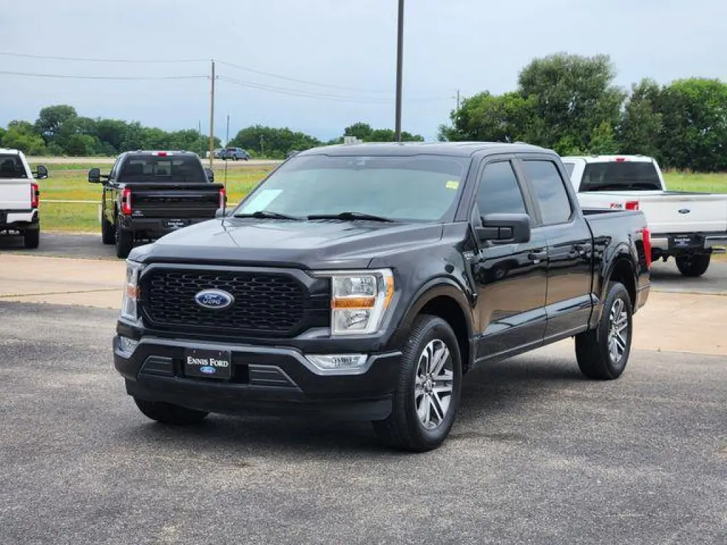 Ford F-150 2021 4x2 XL 4dr SuperCrew 5.5 ft. SB