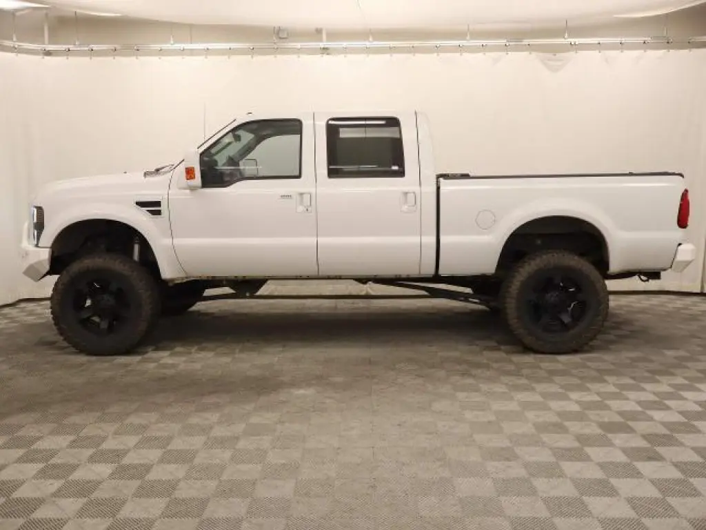 Ford F-250 Super Duty 2008 XL 4dr Crew Cab 4WD SB