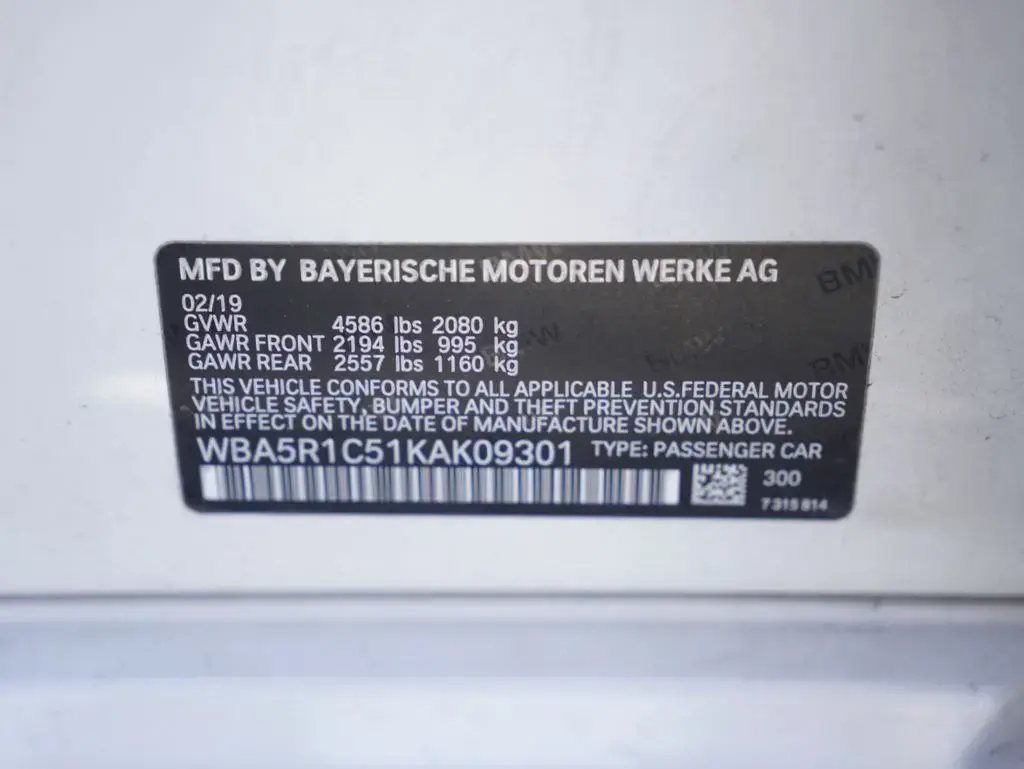 BMW 3 Series 2019 330i 4dr Sedan