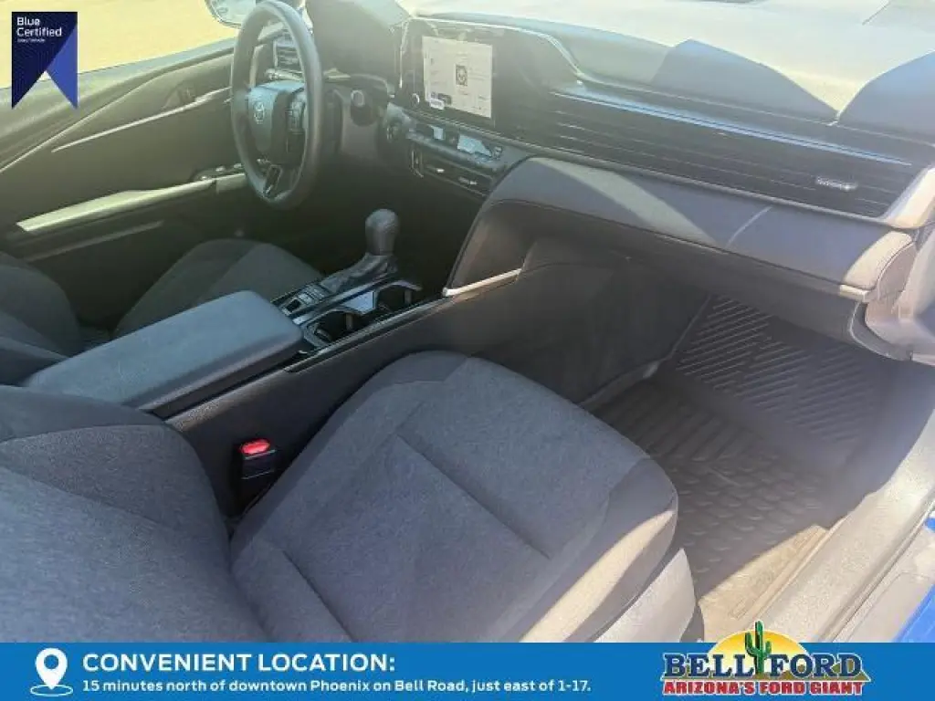 Toyota Camry 2026 SE 4dr Sedan
