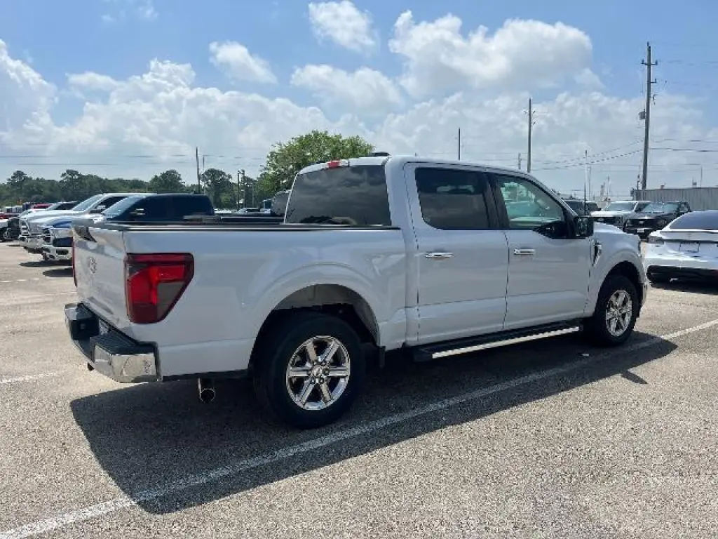 Ford F-150 2025 4x2 XLT 4dr SuperCrew 5.5 ft. SB