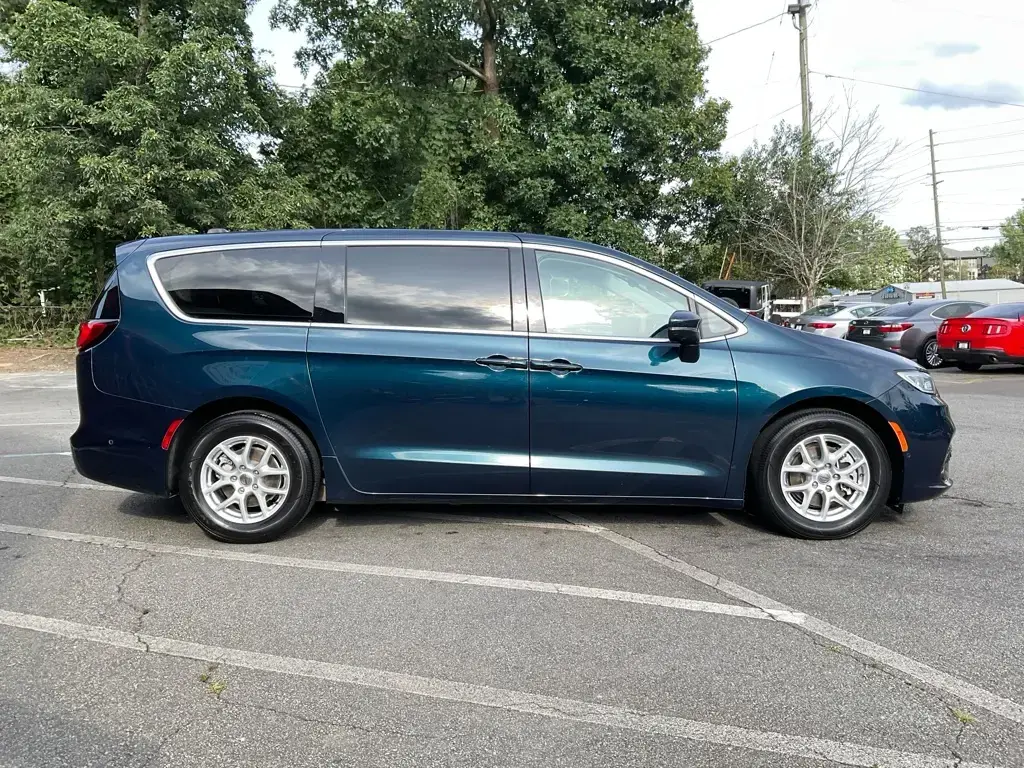 Chrysler Pacifica 2023 Touring L 4dr Mini-Van