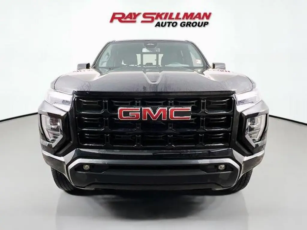 GMC Canyon 2023 4x4 Elevation 4dr Crew Cab 5 ft. SB