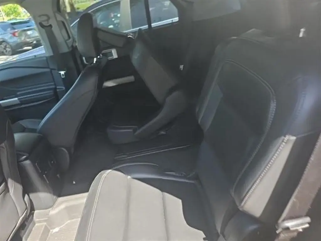 Ford Explorer 2023 XLT 4dr SUV