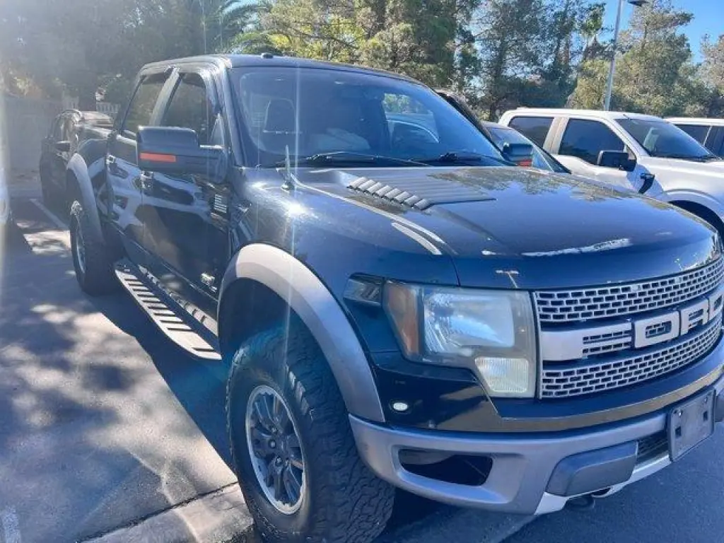 Ford F-150 2011 4x4 SVT Raptor 4dr SuperCrew Styleside 5.5 ft. SB