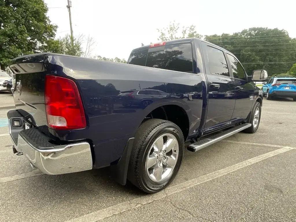 Ram 1500 2015 4x2 Big Horn 4dr Crew Cab 5.5 ft. SB Pickup