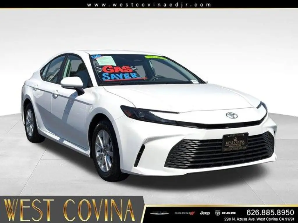 Toyota Camry 2026 SE 4dr Sedan