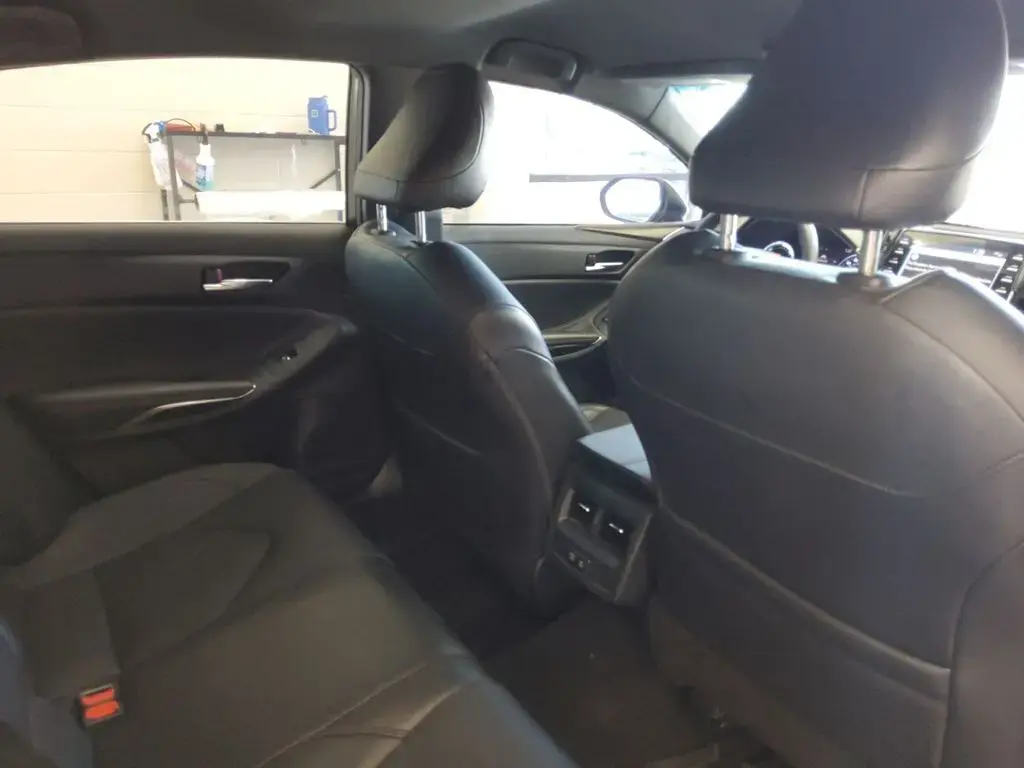 Toyota Avalon Hybrid 2022 XLE 4dr Sedan