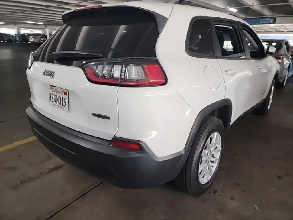 Jeep Cherokee 2021 4x4 Latitude 4dr SUV