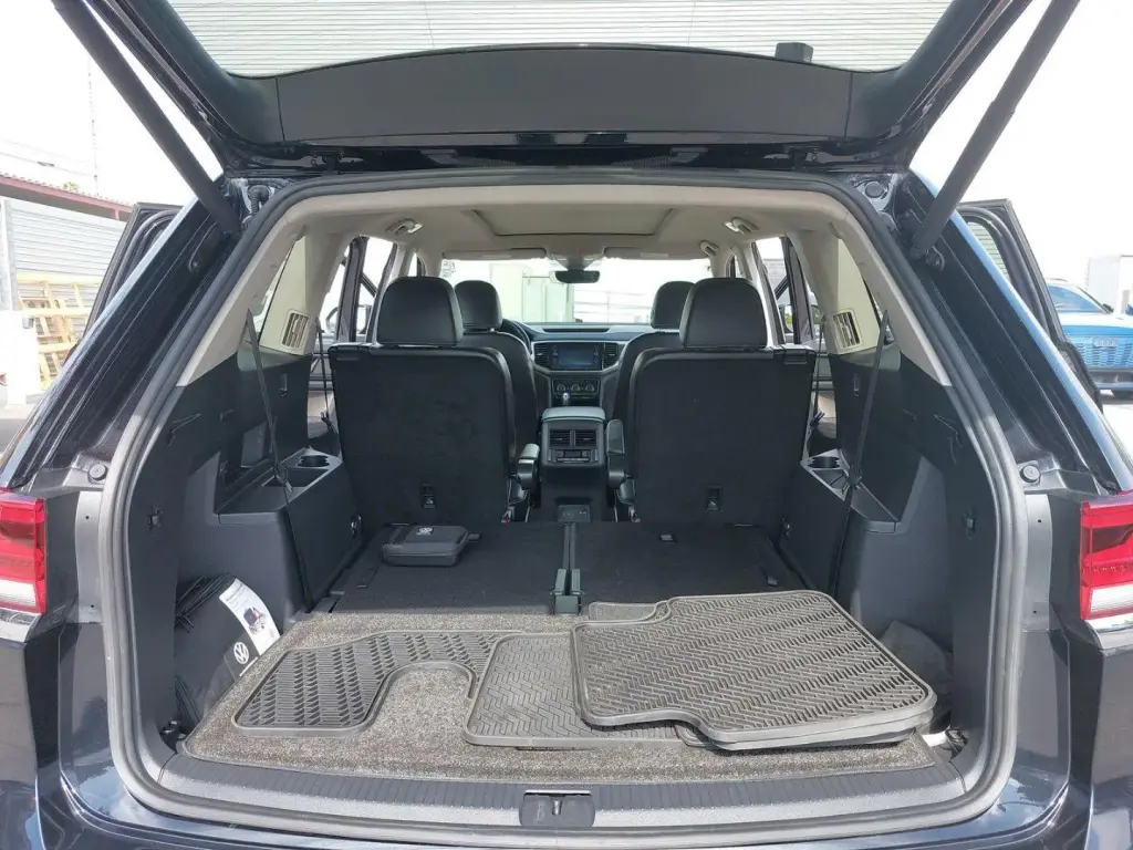 Volkswagen Atlas 2022 AWD V6 SEL Premium R-Line 4Motion 4dr SUV