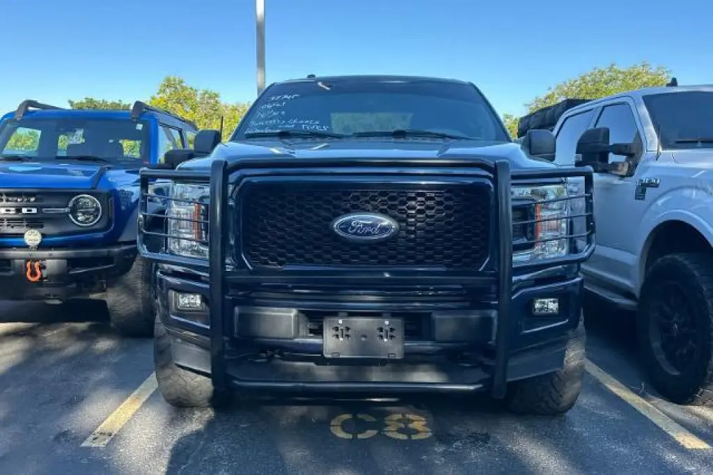 Ford F-150 2018 4x4 Lariat 4dr SuperCab 6.5 ft. SB