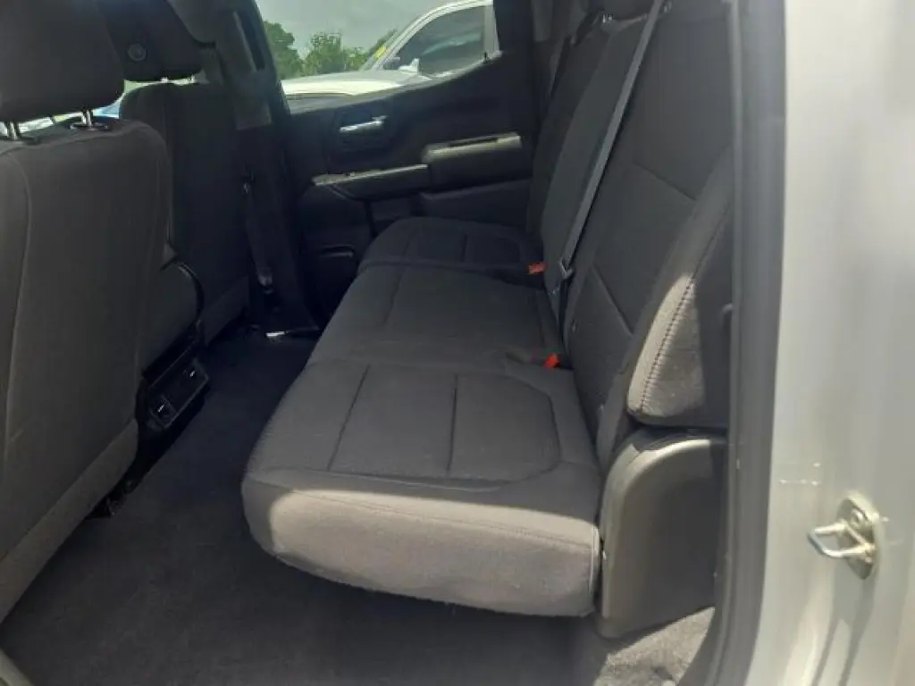 Chevrolet Silverado 1500 2021 4x2 Custom 4dr Crew Cab 5.8 ft. SB
