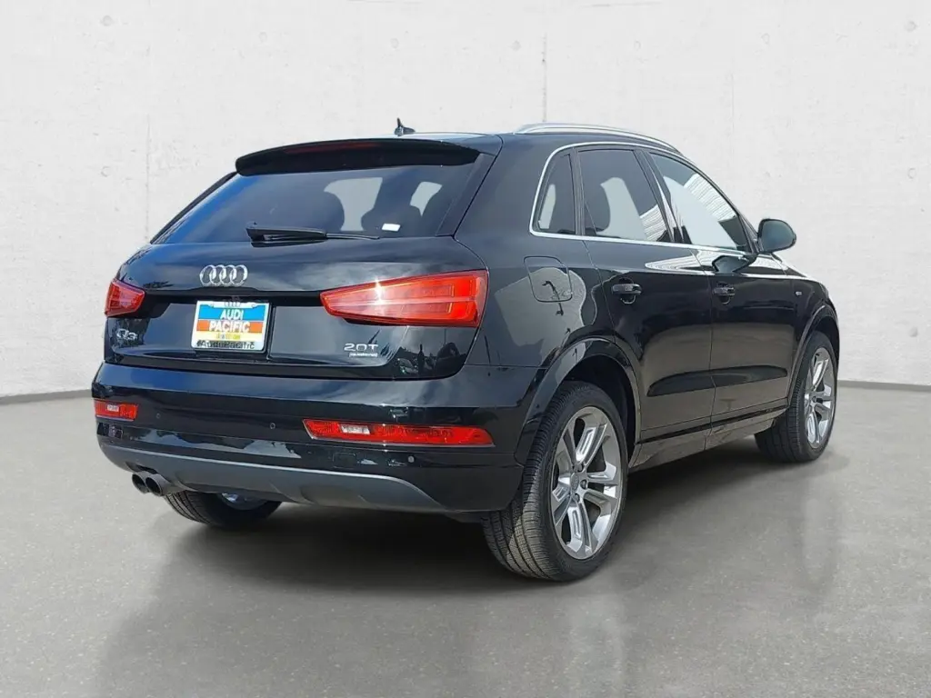 Audi Q3 2018 AWD 2.0T quattro Premium Plus 4dr SUV
