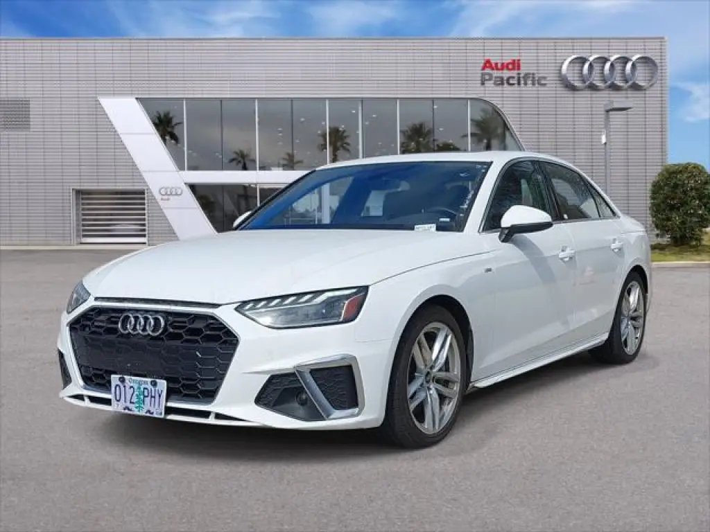 Audi A4 2023 AWD quattro S line Premium Plus 45 TFSI 4dr Sedan