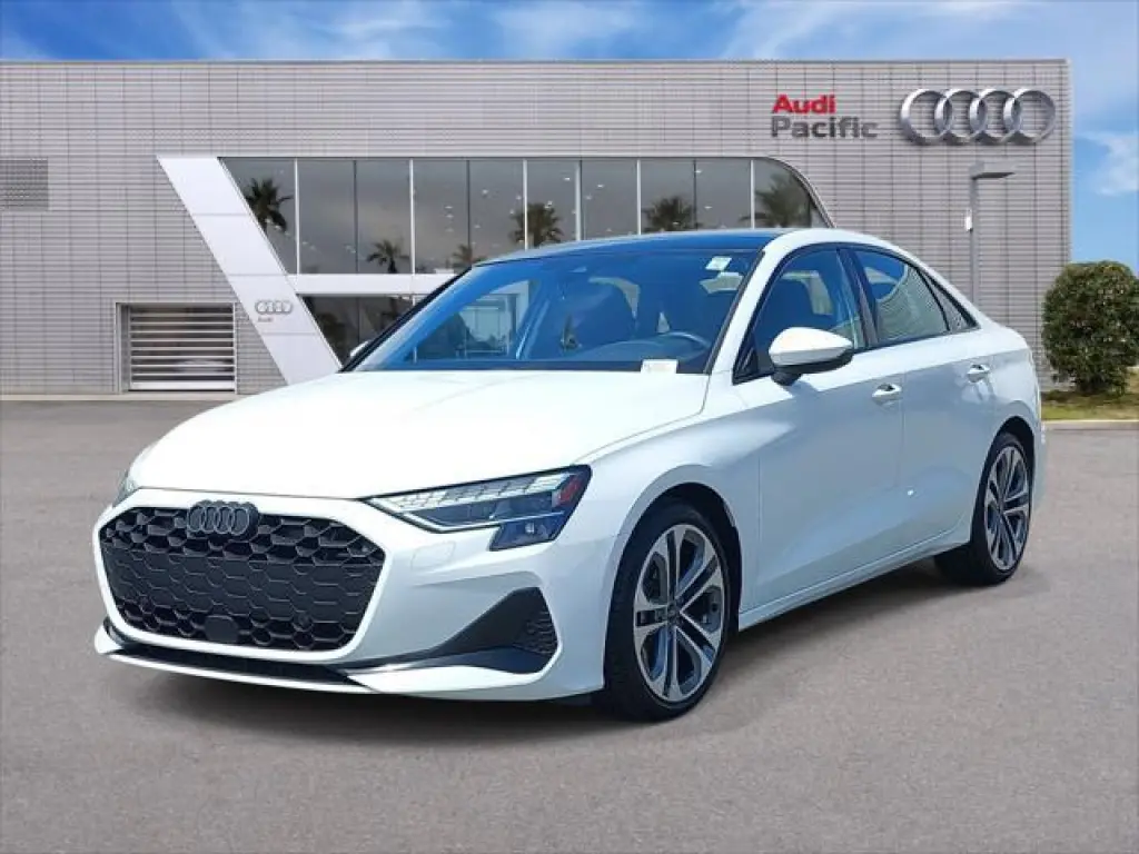 Audi A3 2025 AWD quattro Premium 40 TFSI 4dr Sedan