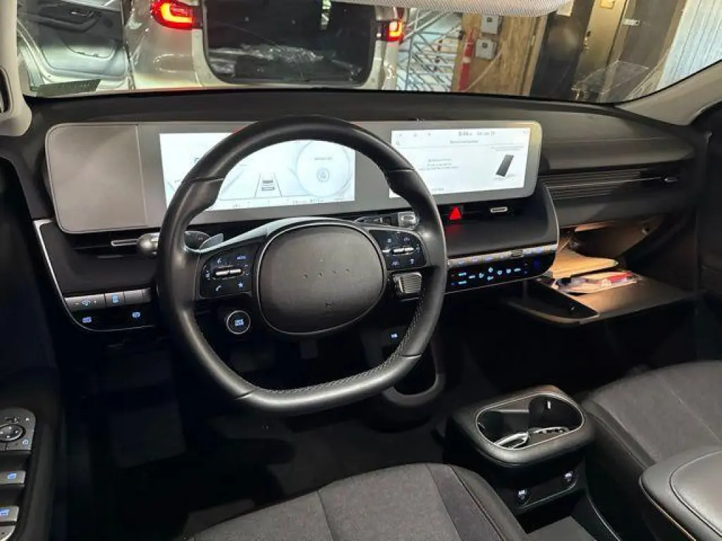 Hyundai IONIQ 5 2024 SE 4dr Crossover