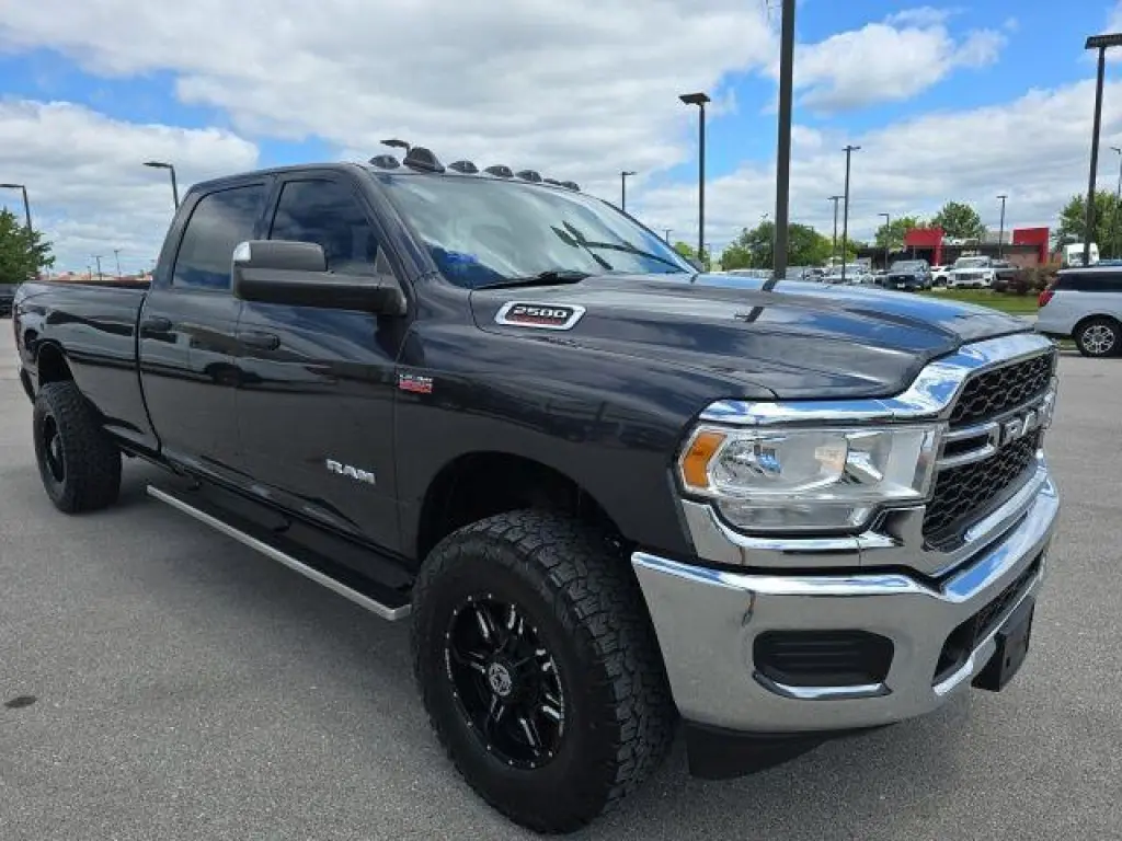 Ram 2500 2021 4x4 Tradesman 4dr Crew Cab 8 ft. LB Pickup