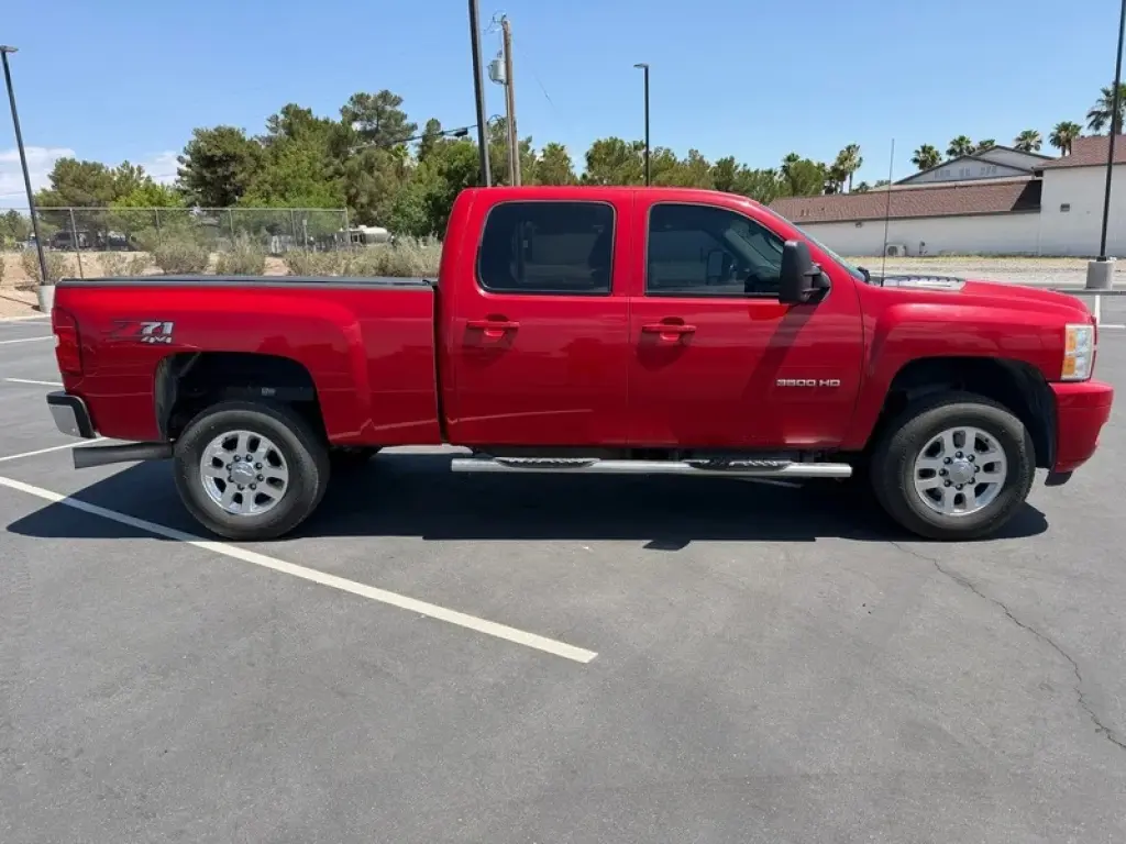 2013 Chevrolet Silverado 3500 HD SRW LTZ