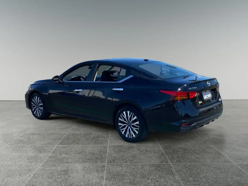 Nissan Altima 2025 2.5 SV 4dr Sedan
