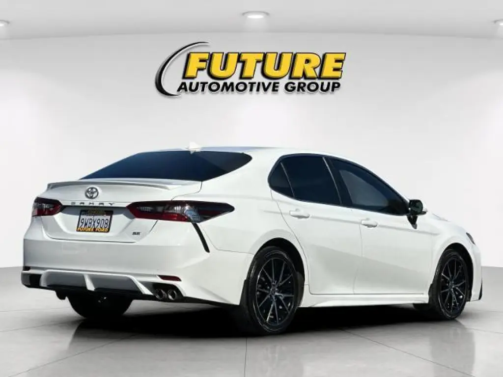 Toyota Camry 2024 SE Nightshade 4dr Sedan