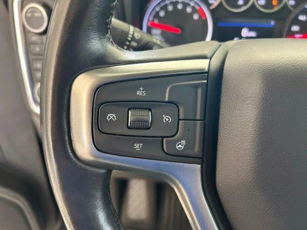 Chevrolet Silverado 1500 2021 4x4 RST 4dr Crew Cab 5.8 ft. SB