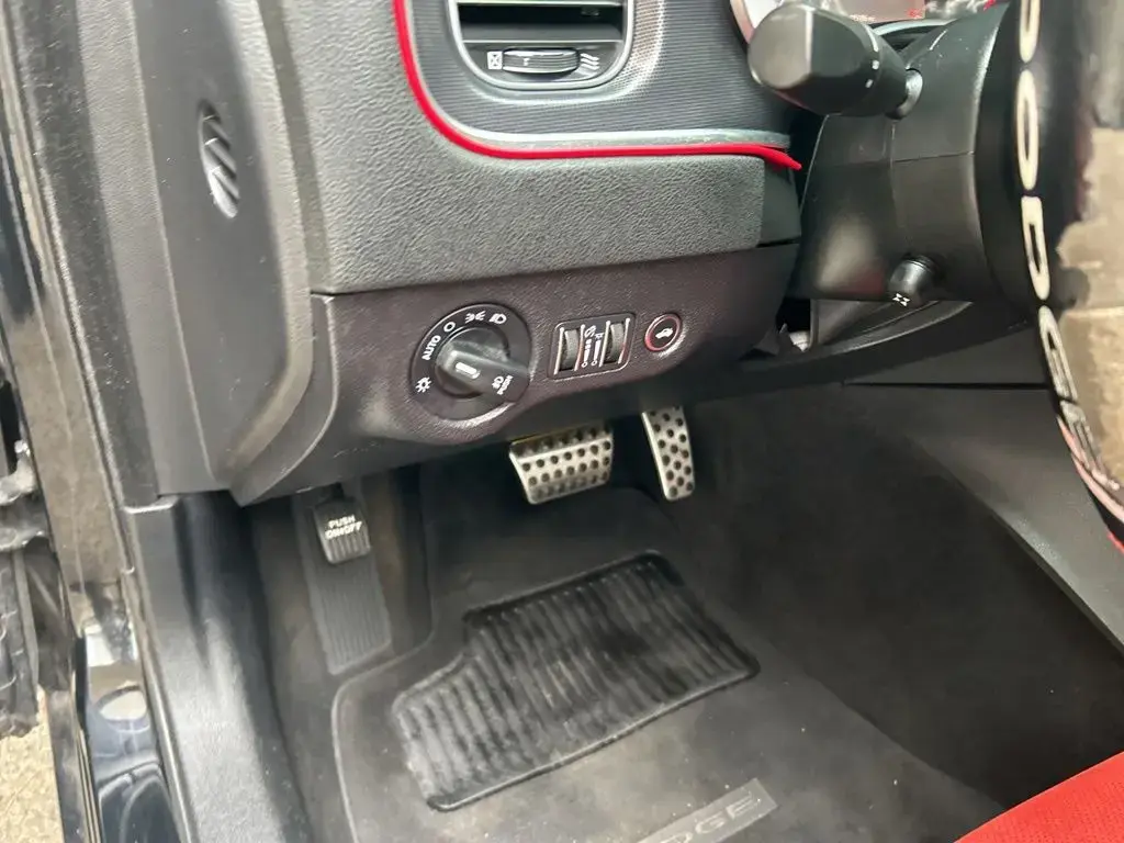 Dodge Charger 2015 R/T 4dr Sedan