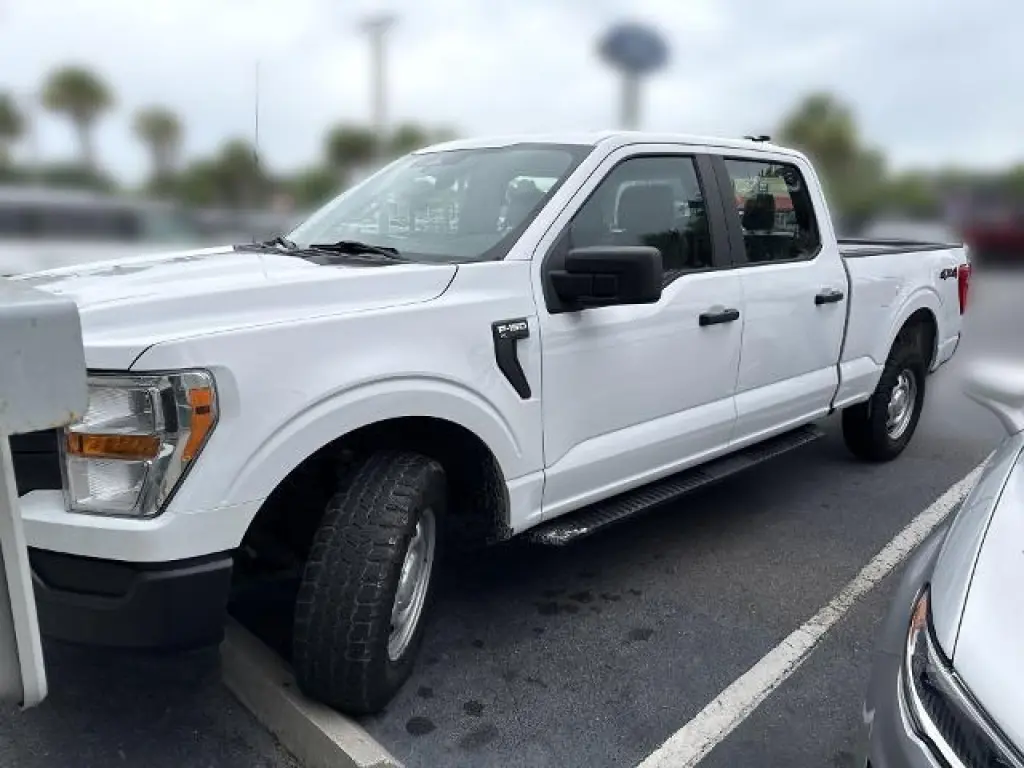 Ford F-150 2021 4x4 XL 4dr SuperCrew 5.5 ft. SB