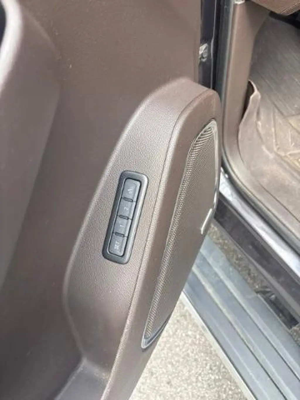 GMC Yukon XL 2018 4x4 Denali 4dr SUV